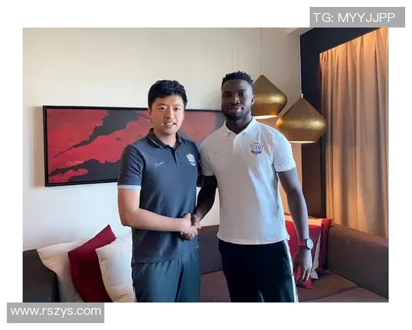 刚果足球明星崭露头角 带领球队走向新辉煌的旅程