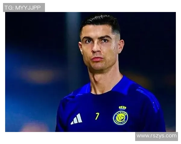 足球史上最矮球星是谁他如何在绿茵场上创造奇迹 足球史上最矮球星是谁他如何在绿茵场上创造奇迹